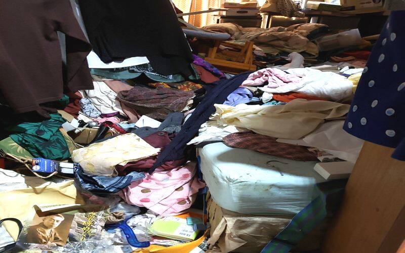 ゴミ屋敷の写真